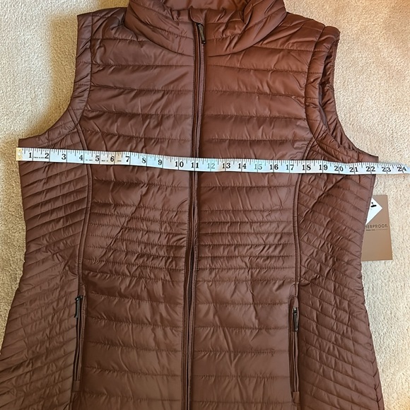 NWT Women's Weatherproof Channel Quilted Long Puffer Vest Coat Brandy  Large. - Picture 7 of 7